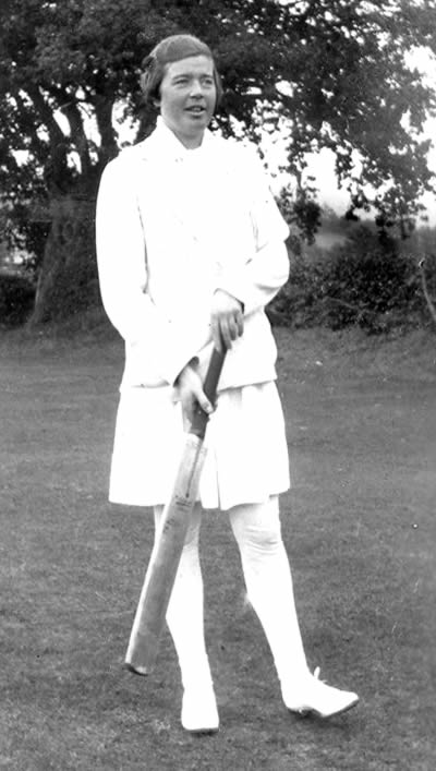 ME Maclagan 