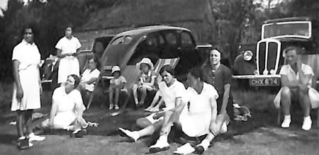 Unidentified players from Myrtle Maclagan's photo album