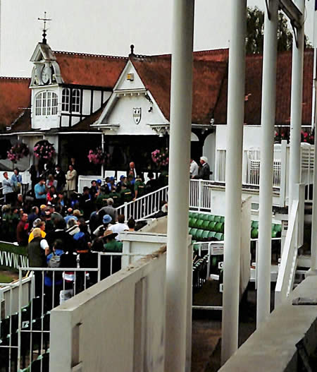 Presentation at Worcester after the 5th ODI - Photo 2